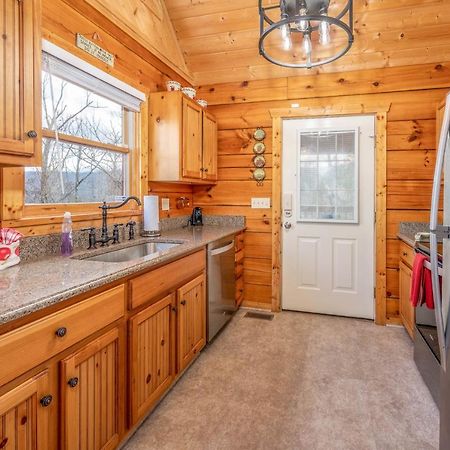 Over The Mountain - Smoky Mountain View Cabin Sevierville Extérieur photo
